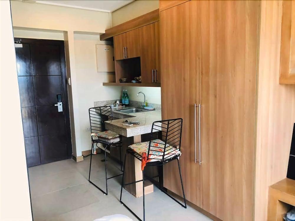 City Suites Ramos Tower Cebu Buitenkant foto