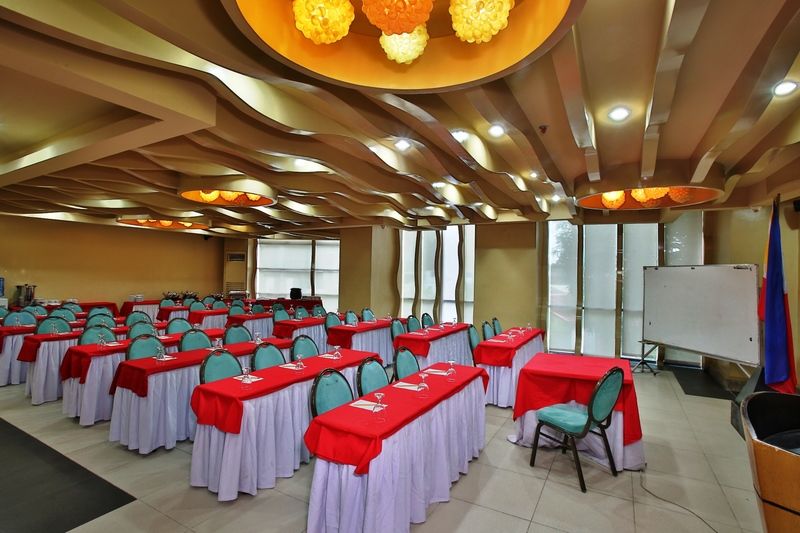 City Suites Ramos Tower Cebu Buitenkant foto